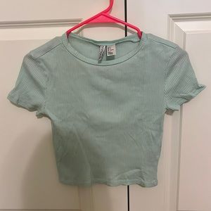H&M light green crop top